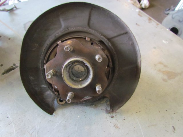 2009 Infiniti G37x Coupe Rear LH Driver Spindle