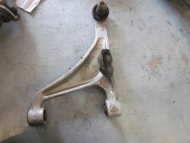 2009 Infiniti G37x Coupe Rear RH Upper Control Arm