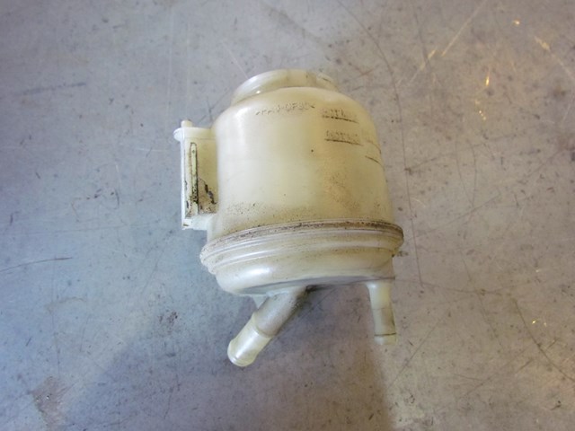 2009 Infiniti G37 Coupe Power Steering Fluid Reservoir-NO CAP