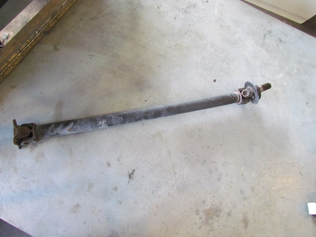 2009 Infiniti G37x Coupe Front Driveshaft