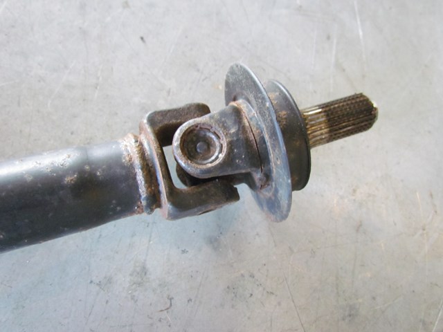 2009 Infiniti G37x Coupe Front Driveshaft