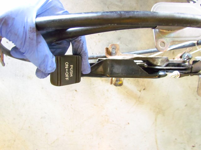 2009 Infiniti G37x Coupe Emergency Brake Cable & Pedal