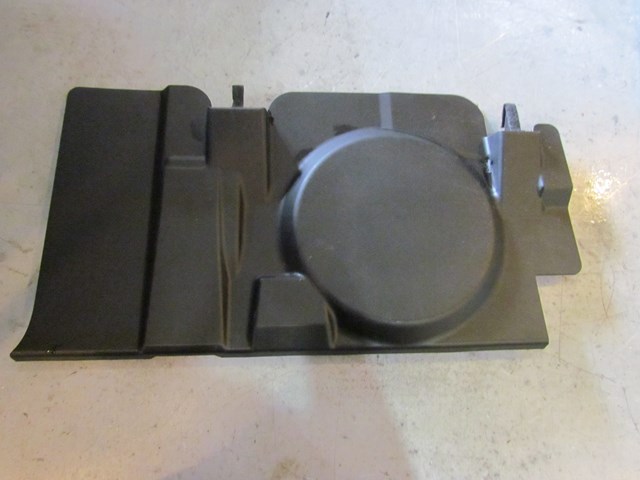 2004 Infiniti G35 Coupe RH Pass Lower Kick Panel 68920 AM600