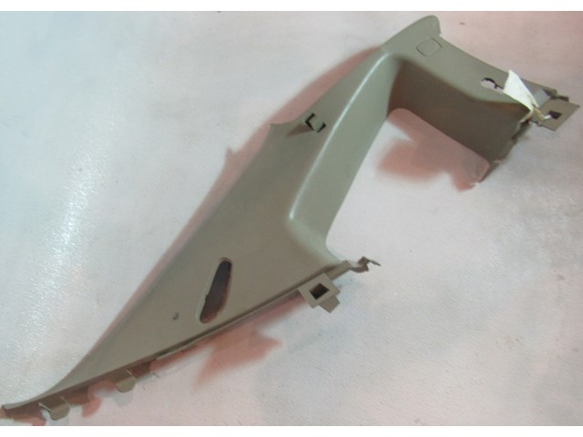 2004 Infiniti G35 Coupe LH Driver C Pillar Trim 76935 AM800