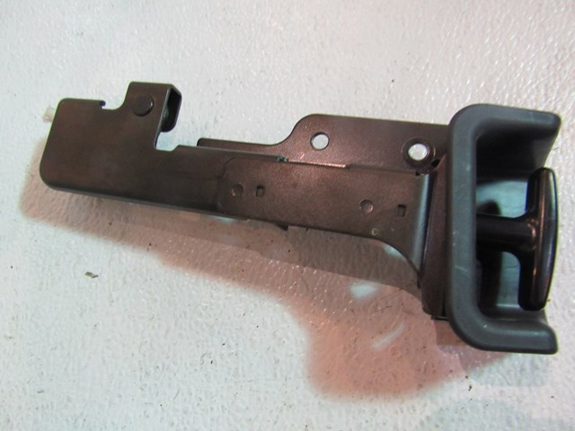 2003 2004 Infiniti G35 Coupe Rear Seat Release Lever