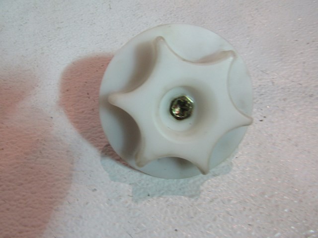 Infiniti G35 Coupe Sedan Spare Tire Anchor