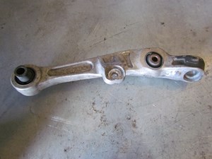 2004 Infiniti G35 Coupe RH Passenger Lower Control Arm