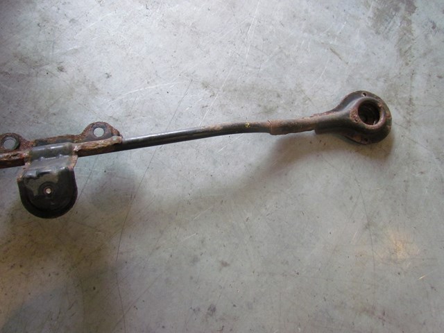 2004 Infiniti G35 Coupe Rear Subframe Stay Pin