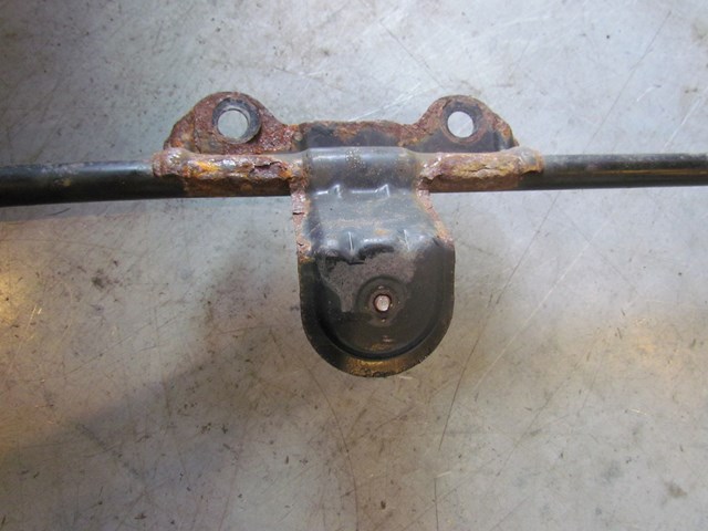 2004 Infiniti G35 Coupe Rear Subframe Stay Pin