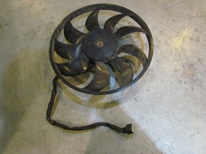 2009 Infiniti G37 Coupe LH Driver Radiator Cooling Fan Blade
