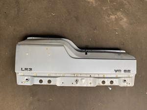 2005 Land Rover LR3 Lower Tail Gate Silver