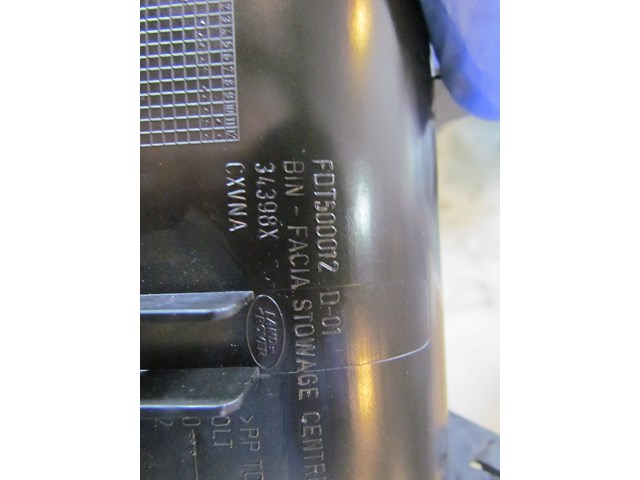 2005 Land Rover LR3 Center Console Lower Tray FDT500012