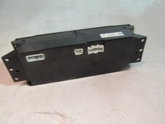 2005 Land Rover LR3 Climate Control Panel OEM JFC500066WUX