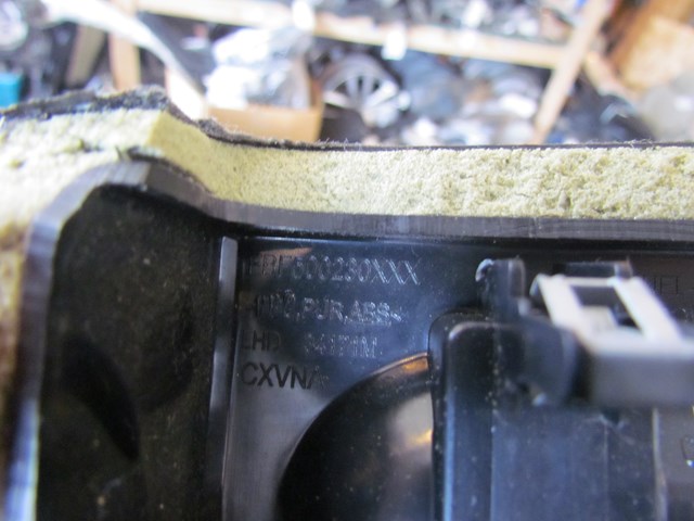 2005 Land Rover LR3 LH Driver Dash Trim Panel FBF500230