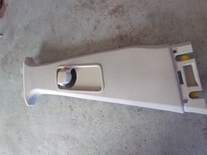 2005 Land Rover LR3 RH Passenger Upper B Pillar Trim EMB500261