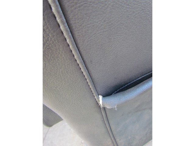 2005 Land Rover LR3 Front RH Passenger Seat See Details