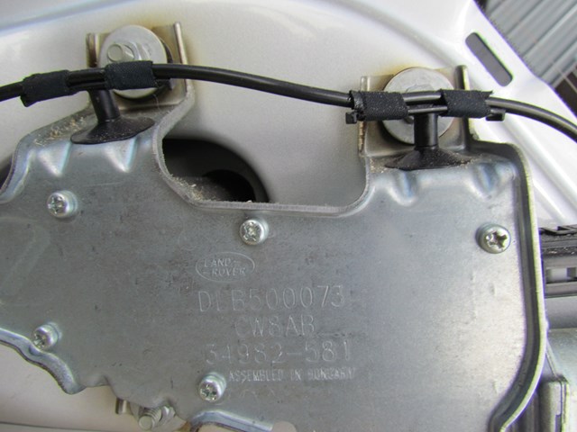 2005 Land Rover LR3 Hatch Upper Silver