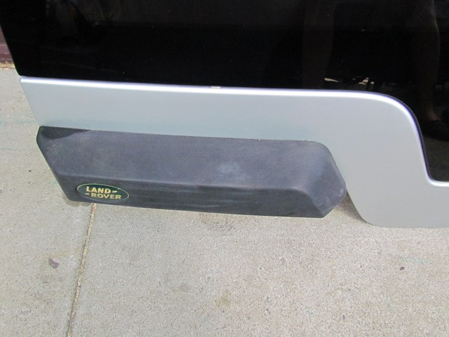 2005 Land Rover LR3 Hatch Upper Silver