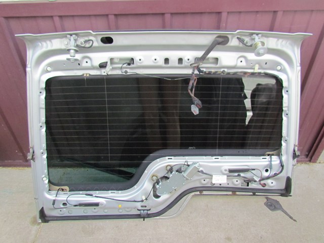 2005 Land Rover LR3 Hatch Upper Silver