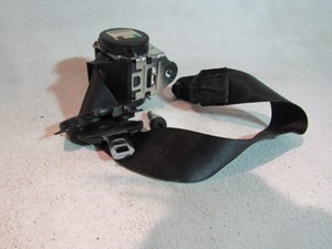 2005 Land Rover LR3 Rear RH Passenger Seat Belt