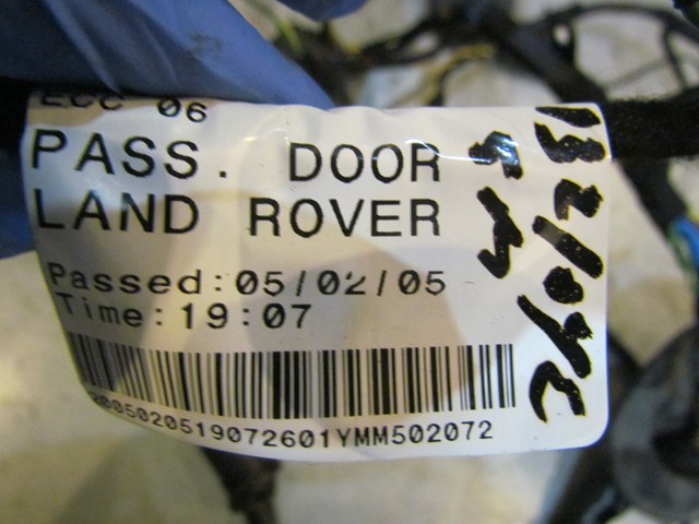 2005 Land Rover LR3 Front RH Pass Door Wiring YMM502072C