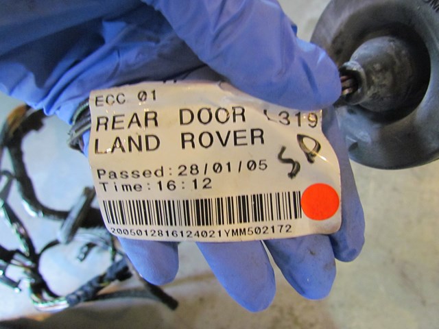 2005 Land Rover LR3 Rear RH Pass Door Wiring YMM502172C