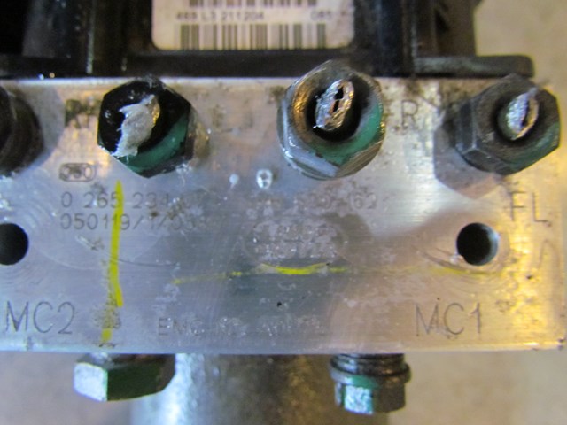 2005 Land Rover LR3 ABS Pump SRB500162