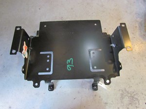 2005 Land Rover LR3 RH Passenger Under Seat Amp Bracket