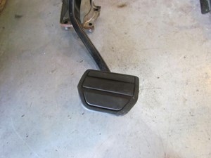 2005 Land Rover LR3 Brake Pedal SKB500031