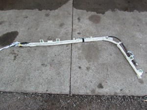 2005 Land Rover LR3 LH Driver Side Curtain Airbag