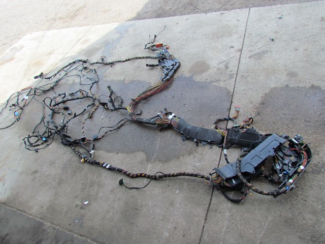 2005 Land Rover LR3 LHD Body Wiring YMC505320C