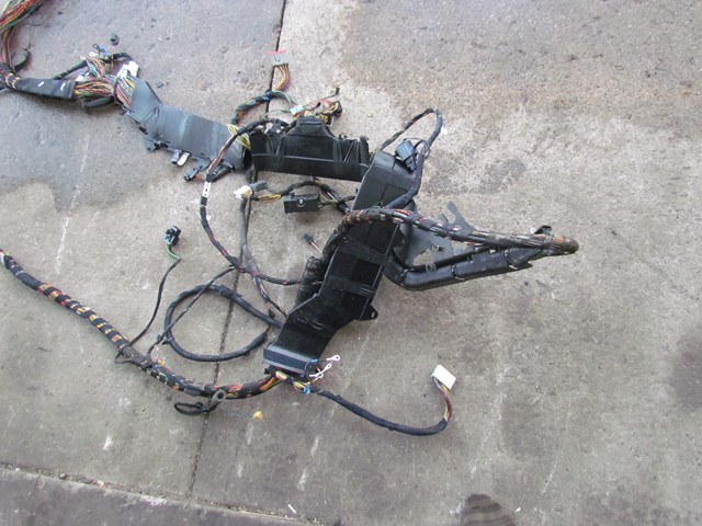 2005 Land Rover LR3 LHD Body Wiring YMC505320C