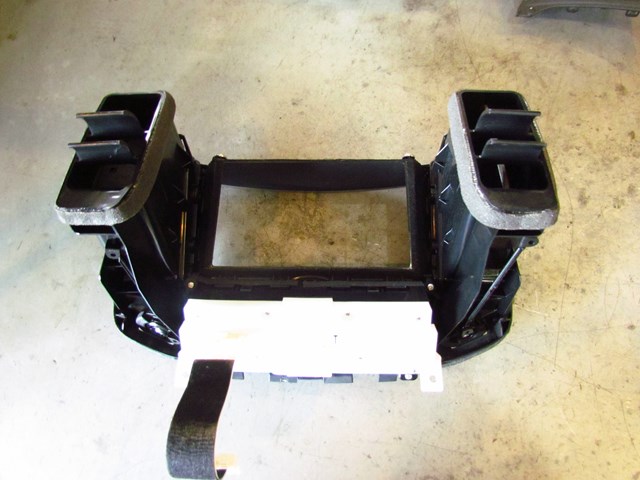 2011 Infiniti G25x Radio Control Panel Nav Screen Trim 28395JK60D