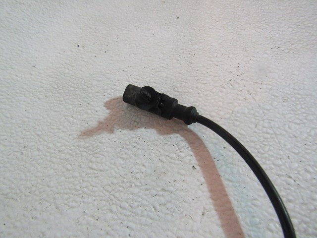 2005 Land Rover LR3 Front LH Driver ABS Sensor