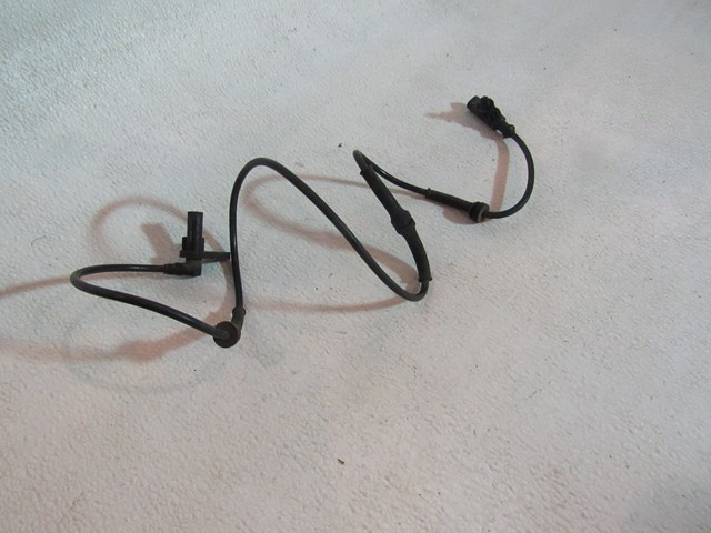 2005 Land Rover LR3 Front LH Driver ABS Sensor