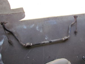 2005 Land Rover LR3 Front Sway Bar w/Links & Mounts RBL500060