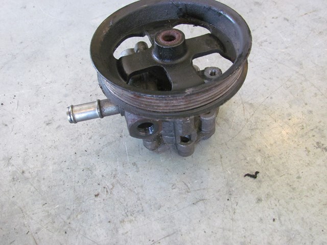 2005 Land Rover LR3 Power Steering Pump