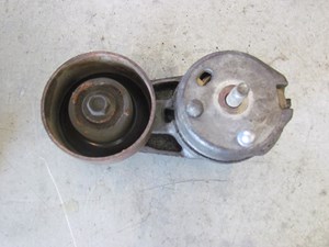 2005 Land Rover LR3 Fan Tensioner Pulley Fan Belt Tensioner