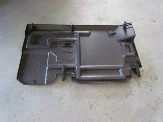 2011 Infiniti G25x RH Lower Dash Trim Panel 68920JK600