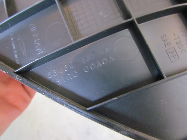 2011 Infiniti G25x Front LH Driver Center Console Trim 