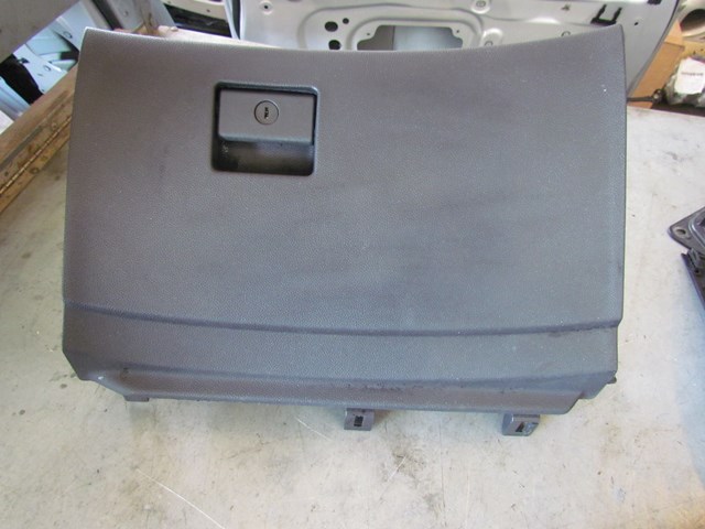 2011 Infiniti G25x RH Passenger Glove Box