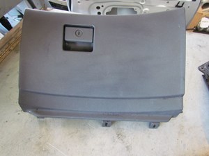 2011 Infiniti G25x RH Passenger Glove Box
