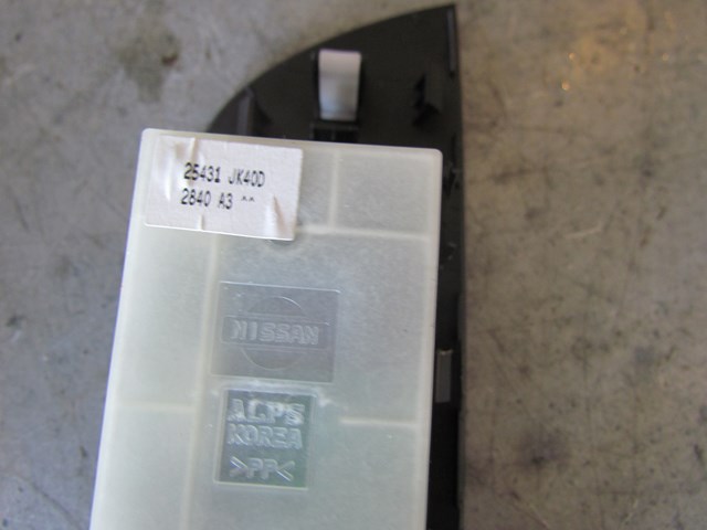 2011 Infiniti G25x Rear LH Driver Door Switch 25431 JK40D