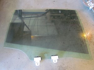 2011 Infiniti G25x Rear RH Passenger Door Glass