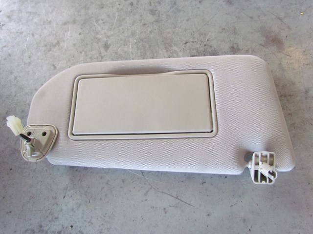 2011 Infiniti G25x RH Passenger Sun Visor