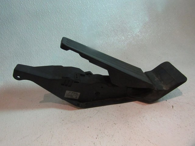 2011 Infiniti G25x Sedan Gas Pedal 18002 1NC0A