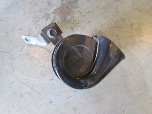 2011 Infiniti G25x Sedan RH Passenger Horn