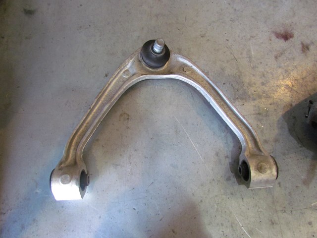 2011 Infiniti G25x Sedan LH Driver Upper Control Arm