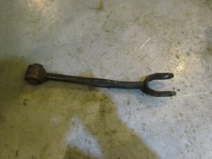 2011 Infiniti G25x Sedan Rear RH Lower Control Transverse Arm