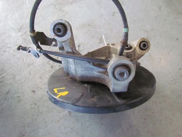 2011 Infiniti G25x Sedan Rear LH Driver Spindle